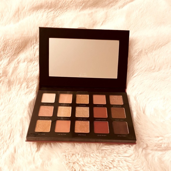 Eyeshadow